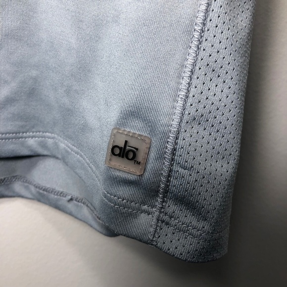 ⭐️Alo Cool Fit Short Sleeve Tee - Picture 2 of 7